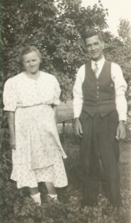 Ludwika & Michael Godek - circa late 1940s - Chicopee Falls, Massachusetts