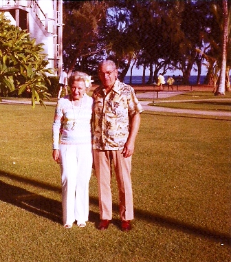 Steve & Emily in Hawaii